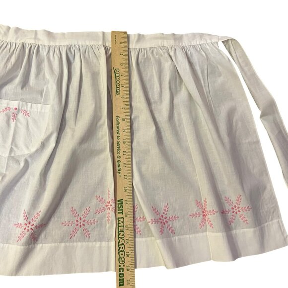 Vintage White Half Apron w/ Pink Embroidery – Handmade – Women’s Kitchen - Picture 7 of 13
